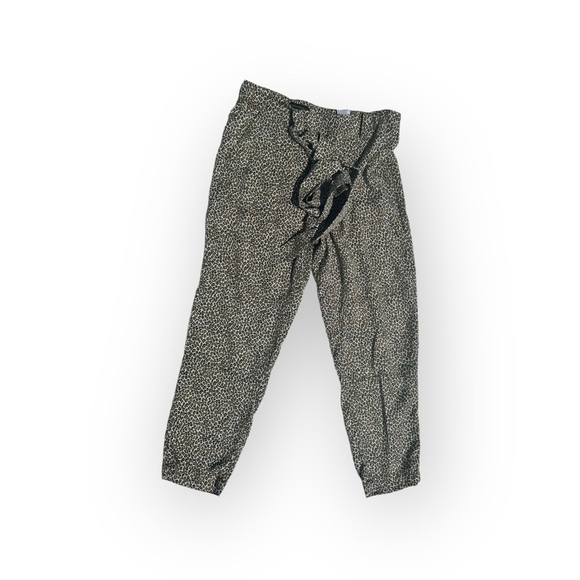 Banana Republic 100% viscose animal print cheetah pants with bow Size Small - Picture 7 of 8